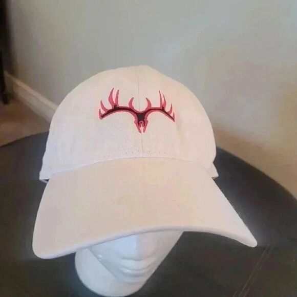 39 Men's White Cotton Flex Fit Antler Embroidered Baseball Cap - Picture 2 of 11